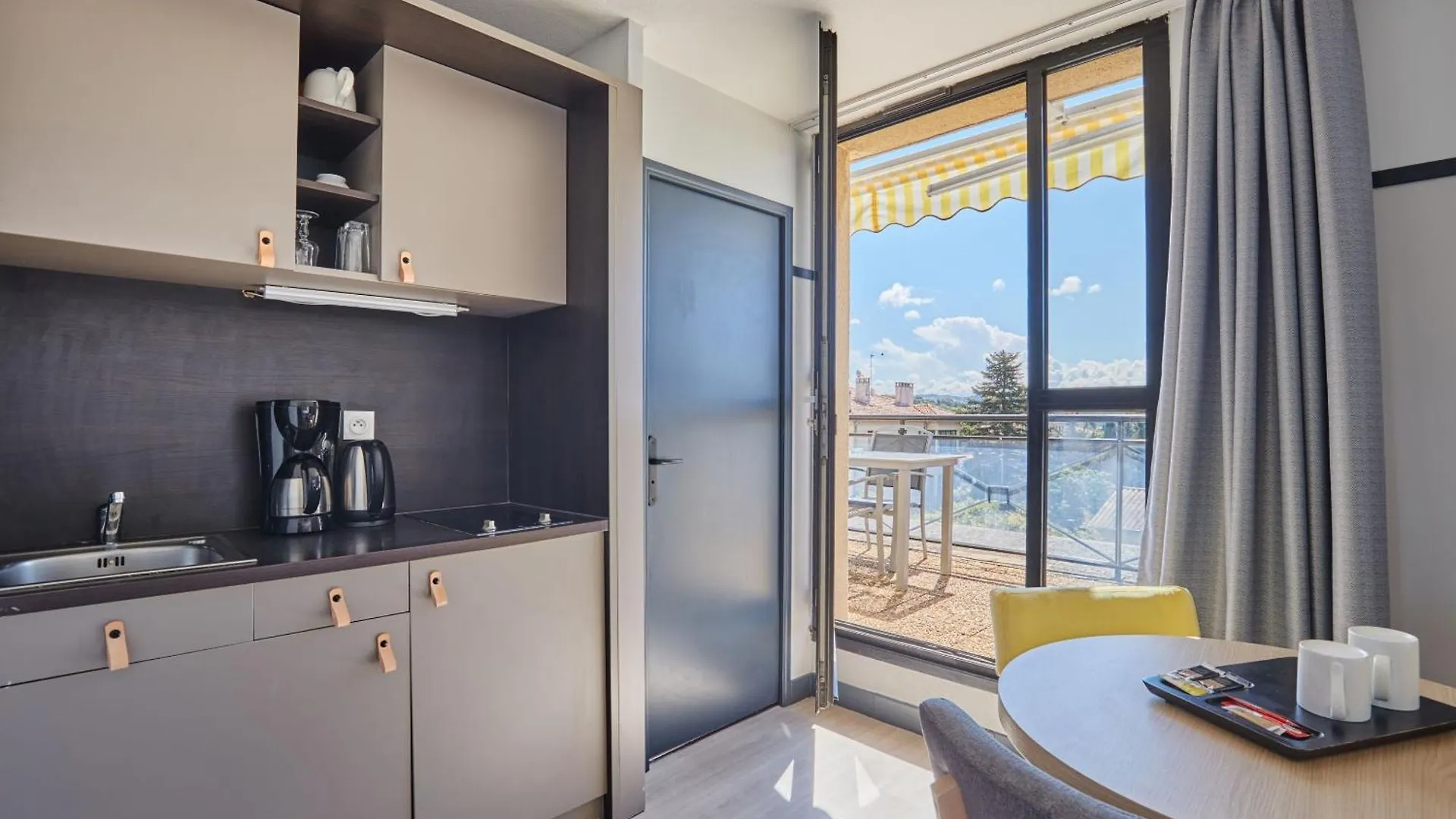 Appart Hotel Odalys City Aix En Provence Les Floridianes Aix-en-Provence